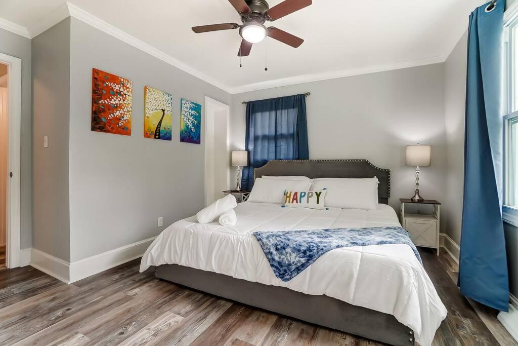 The Chateau With Hot-tub, Mini-golf, 3bd2ba